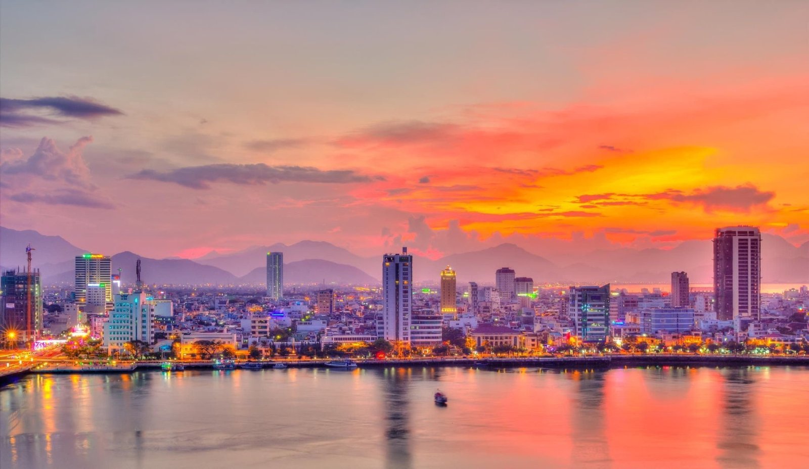 Da Nang, Vietnam (5 Days / 4 Nights)